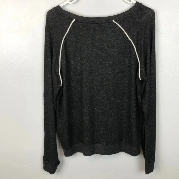 NWT Hippie Rose Scoop Neckline Pullover Sweater Size XL - Picture 2 of 8